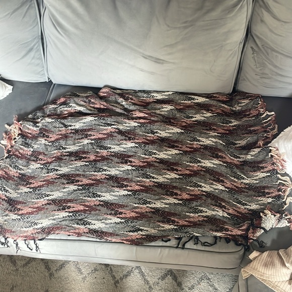 Multicolor Lightweight Scarf - Picture 5 of 6